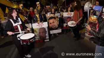 NO COMMENT: Hundreds demonstrate in Jerusalem and Tel Aviv for release of hostages in Gaza