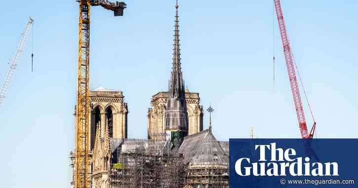 Row erupts over plan to charge €5 to enter fire-hit Notre Dame