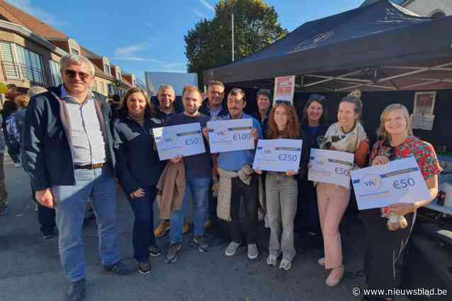 Kramballekesworp apotheose van zonnige jaarmarkt in Vlezenbeek