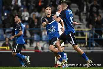 Invaller Ragnar Oratmangoen pikt goaltje mee bij FCV Dender: “Jammer genoeg was het niet meer dan een doekje voor het bloeden”