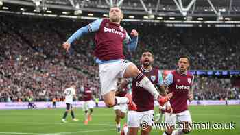 West Ham vs Manchester United - Premier League: Jarrod Bowen's injury time penalty sinks Man United at West Ham and Crystal Palace pick up their first win of the season