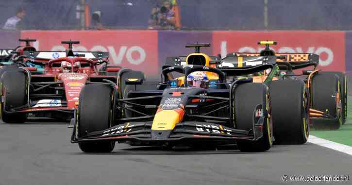 LIVE Formule 1 | Verstappen verdedigt leiding in Mexico, race weer hervat na safety car