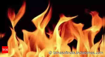 1 injured, several shanties damaged in fire in south Kolkata