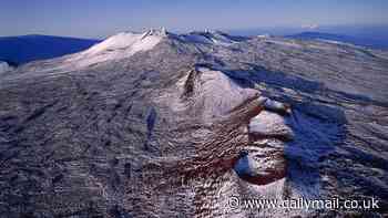 Hawaiian island is hit with rare snow warning