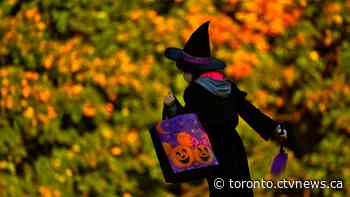 Warm weather may not stick around for Toronto trick-or-treaters