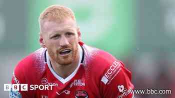 Bullock returns to Salford on two-year deal