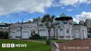 Council regains control of Torquay Pavilion