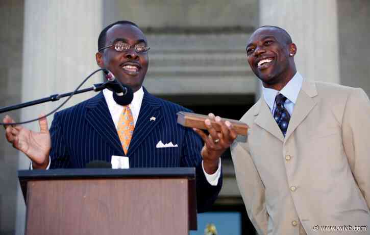 T.O., Salvatore, Coppola reflect on Key to the City following Mayor Brown's exit