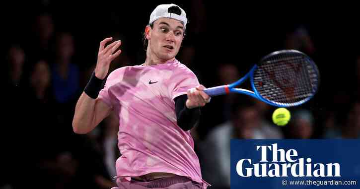 Jack Draper into Paris last 16 with hard-fought win over world No 6 Taylor Fritz