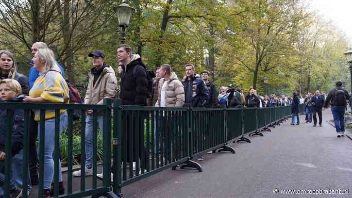 Efteling uur eerder open door drukte: wachtrij van 4 uur voor Danse Macabre