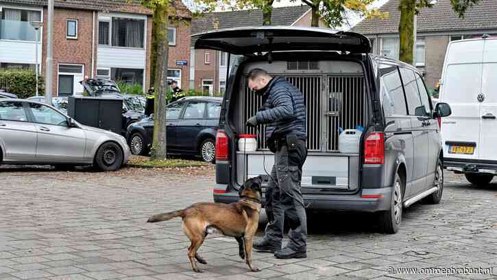 Politie valt twee huizen binnen, ook auto en garage doorzocht