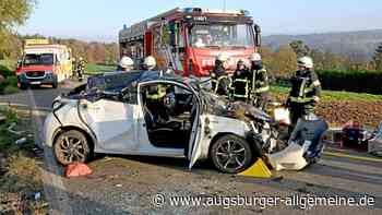 Auto überschlägt sich: 33-Jährige wird bei Unfall schwer verletzt