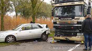 112-nieuws: ongeluk op N266 • bestuurder rijdt op bussluis