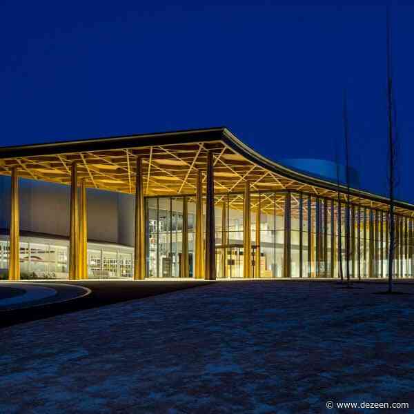 Shigeru Ban uses wood "in abundance" at Toyota City Museum in Japan