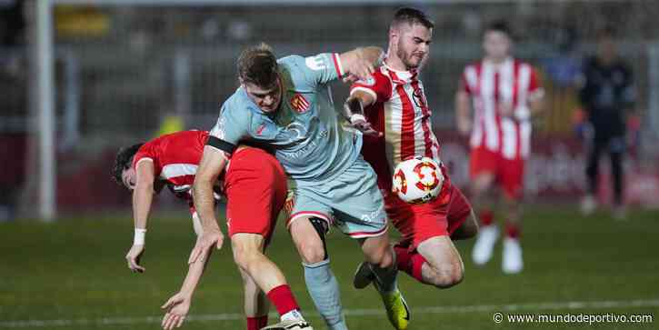 El Atlético echó de menos el VAR en una mano del Vic que habría sido penalti