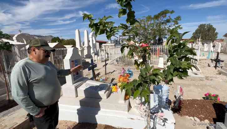 US residents travel to Mexico to visit their dead