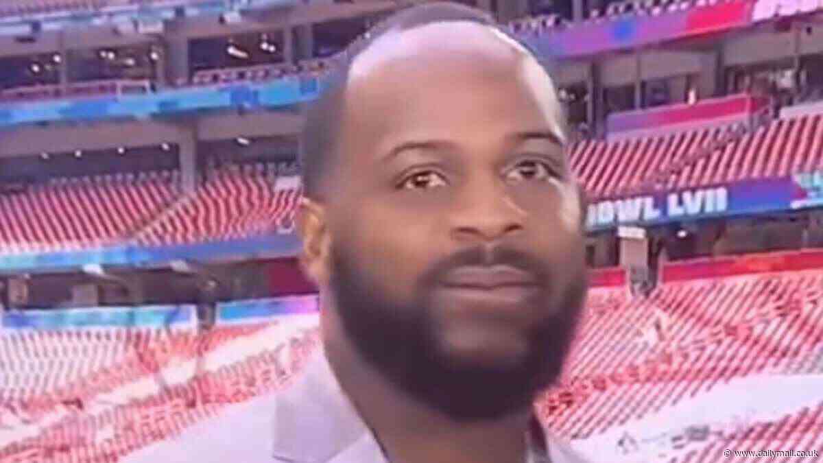 Le'Veon Bell and Fletcher Cox clash over Eagles legend wearing 'blouse' during Michael Strahan interview