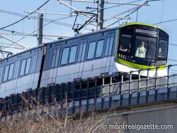 Two REM trains hit "system failure" at Central Station, causing partial line shutdown