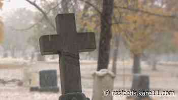 Nothing spooky about Minneapolis' oldest cemetery, only stories about people often forgotten