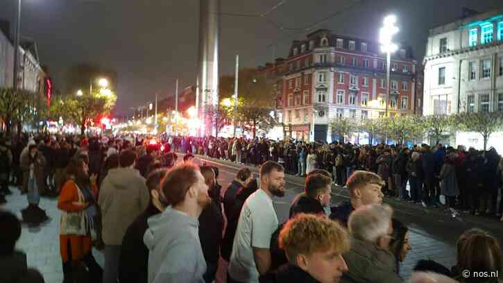 Duizenden Ieren wachten door nepbericht tevergeefs op Halloweenparade 