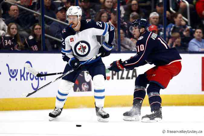 Ehlers scores 3 goals to lead Jets to 6-2 win over Blue Jackets to improve to 6-0-0 on the road