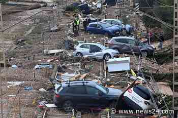 News24 | Spain deaths top 200 after worst flooding in decades, more troops join rescue