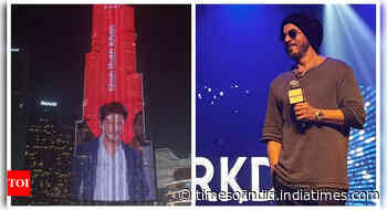 SRK's image lights up Burj Khalifa on b'day - PICS