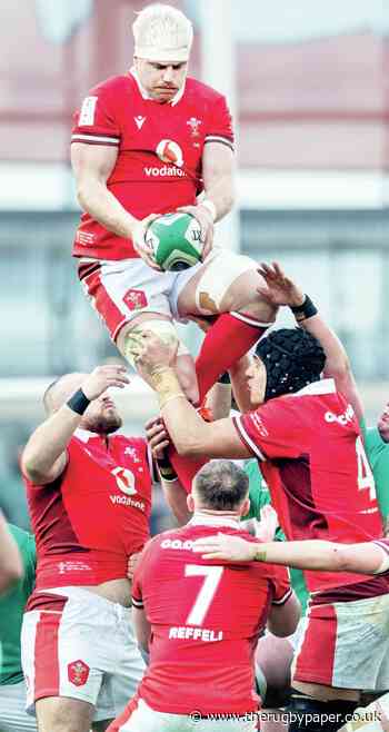 Wales get set for big Sunday crunch…