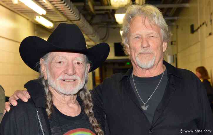 Willie Nelson pays tribute to Highwaymen bandmate Kris Kristofferson: “I hated to lose him”