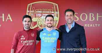 Arsenal dealt fresh transfer blow in Liverpool Premier League title race