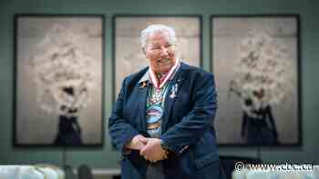 Murray Sinclair, former senator who led Truth and Reconciliation Commission, dead at 73