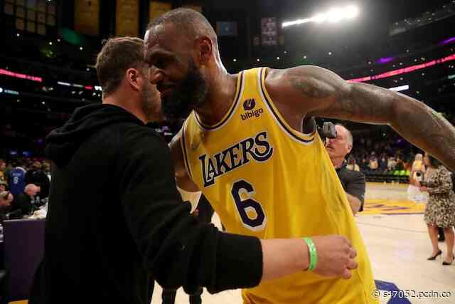 LeBron James Shouts Out Matthew Stafford & Rams After Win Over Seahawks