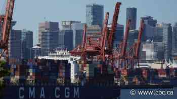 B.C. port employers launch lockout at terminals over contract dispute with foremen