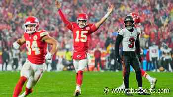 LOOK: Chiefs get away with a false start on the play before their game-winning TD in overtime vs. Buccaneers