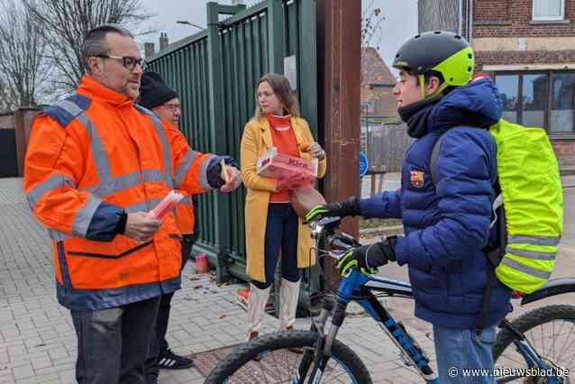 Don Bosco beloont fietsende leerkrachten en leerlingen in fluo