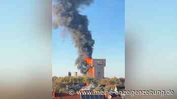 Großbrand auf Zechengelände: Video zeigt Flammeninferno an Kühlturm