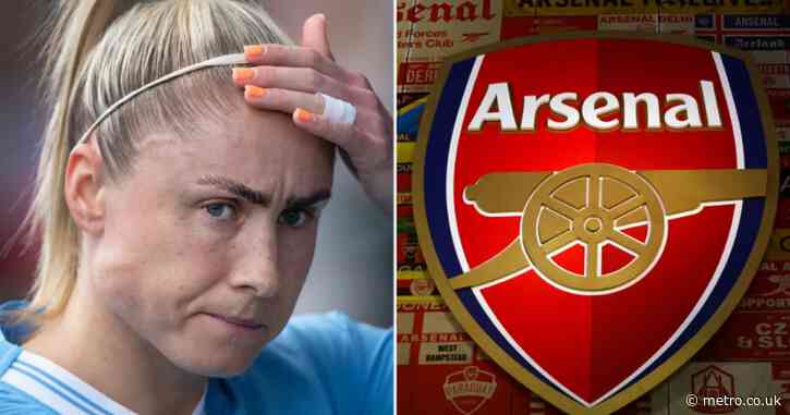 Former England captain reveals the shockingly low salary she earned at Arsenal