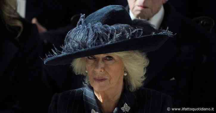 La Regina Camilla ha un’infezione polmonare: annullati tutti gli impegni pubblici, ecco come sta