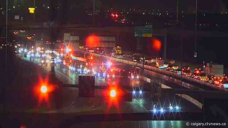 Northbound Deerfoot Trail shut down due to crash