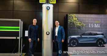 AT&T, Voltpost bring internet connectivity to EV charging lampposts