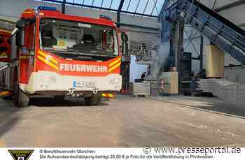 FW-M: Feuer in Papierpresse (Aubing)