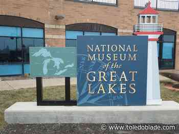 Micro exhibit features Great Lakes artifacts