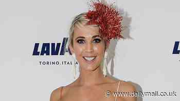 Is this the worst Melbourne Cup Carnival outfit in history? Bec Hewitt slammed for shocking Oaks Day faux pas