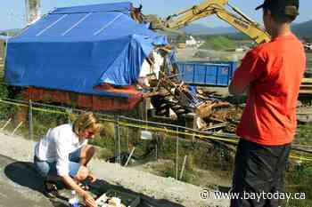 B.C. court allows police to apply to dispose of evidence from Robert Pickton's farm