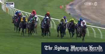 Oaks Day: Race 8 - Lexus Melbourne Cup Carnival