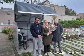 Eerste fietsbox van Hove in gebruik genomen: “Betere plaats voor de fiets dan in mijn inkomhal”