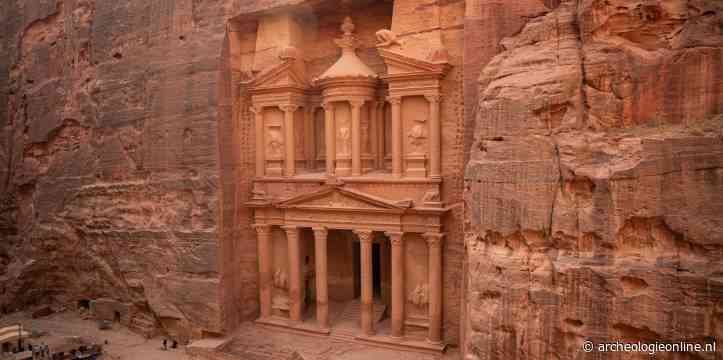 Verrassende ontdekking in Petra: ongeschonden tombe gevonden