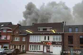 Zware uitslaande brand in Canadastraat in Hasselt, politie vraagt om omgeving te vermijden