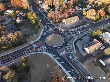 McCord/Bancroft roundabout opens after 2&#189; months of construction