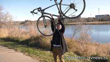 Sask. woman bikes across nation to promote mental health legislation